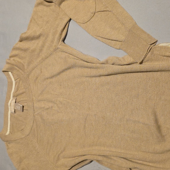Banana Republic Tan Crew Neck Sweater Classic Knit - Picture 4 of 8